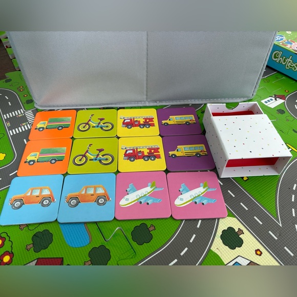 Lovevery vehicle matching cards with box - Picture 2 of 4